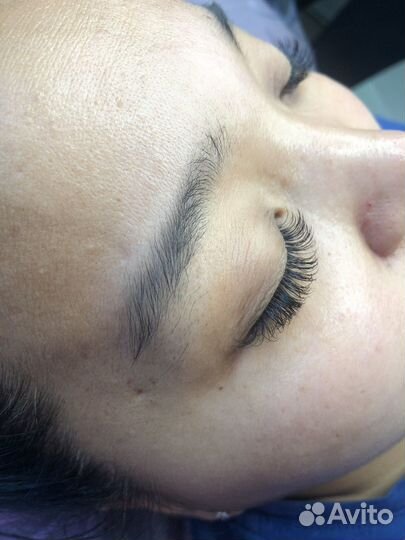 Наращивание ресниц модель