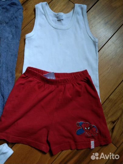 Пакетом, на 4 года примерно