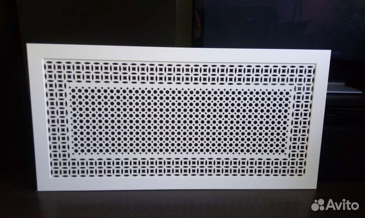 Декоративный экран для радиатора