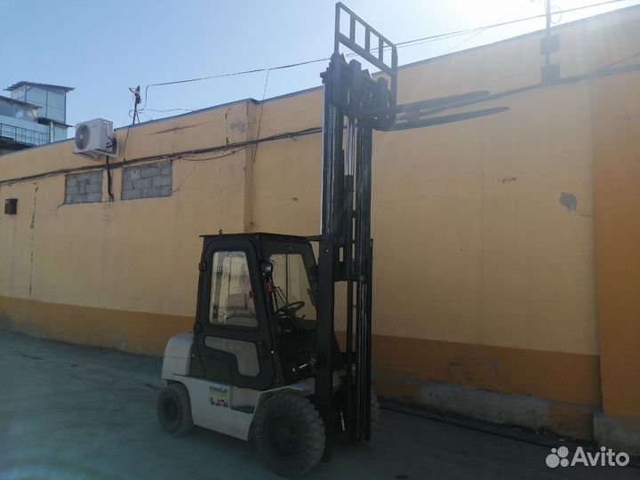 Вилочный погрузчик TFN CPCD25-XRW10, 2023