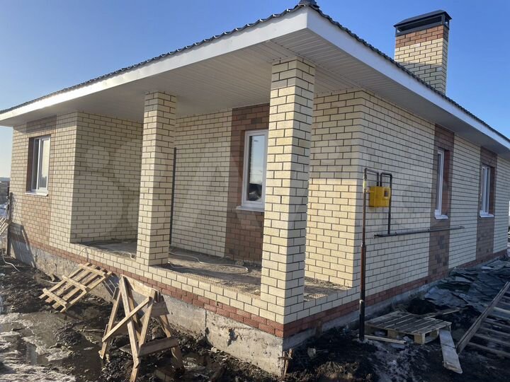 Дом 104 м² на участке 8 сот.