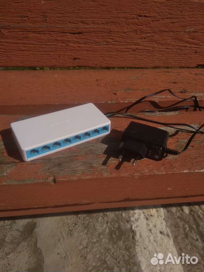 Сетевой коммутатор 8 портов