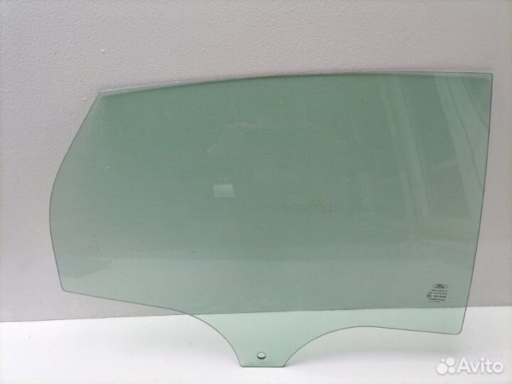 Стекло двери заднее правое Ford Focus 3 2010-2019