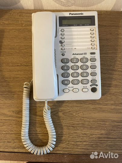 Телефон panasonic kx-ts2362ruw