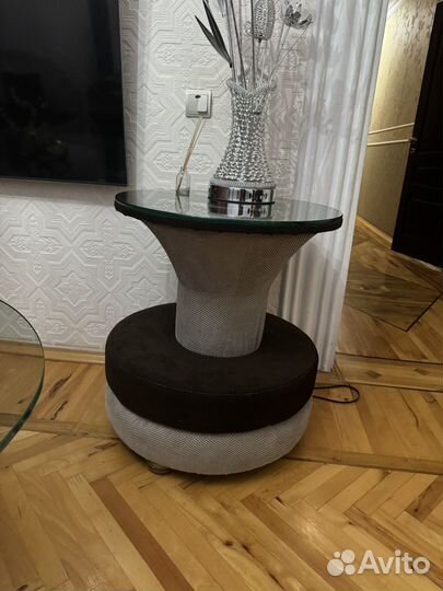 Комплект мягкой мебели и тюль с теневыми