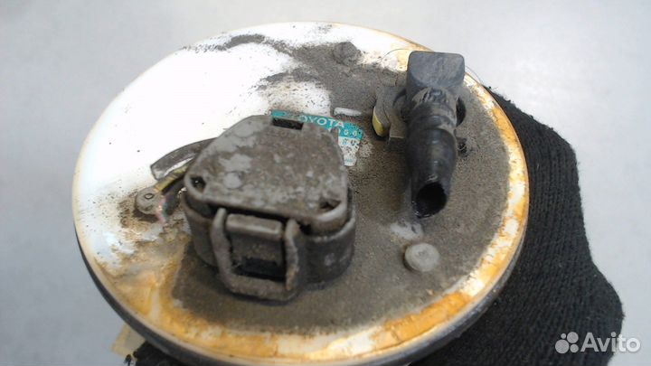 Насос топливный электрический Toyota Previa (Estim