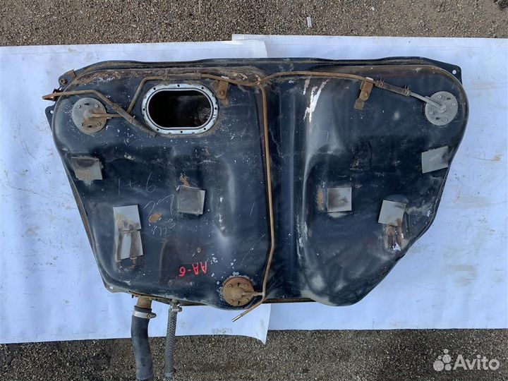 Бензобак toyota vista SV40