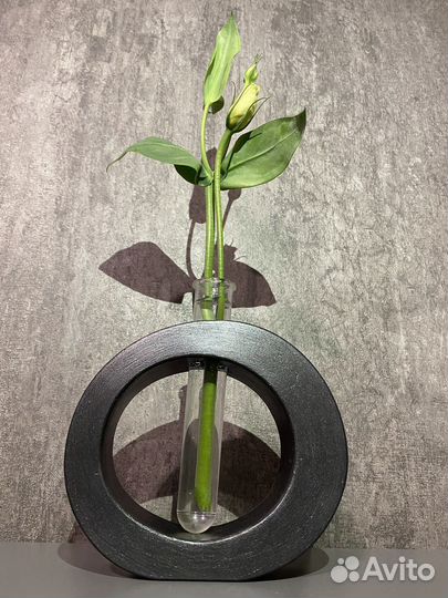 Ваза с колбой