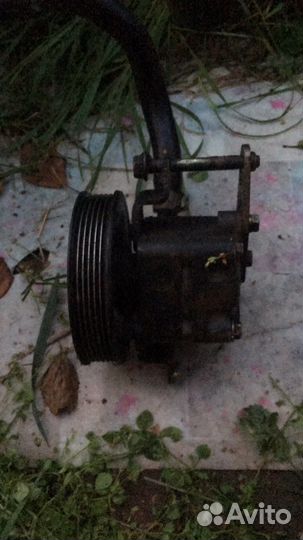 Nissan primera p12 2.0 насос гура