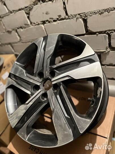 Диск оригинальный Киа Соренто 4 / Sorento 4