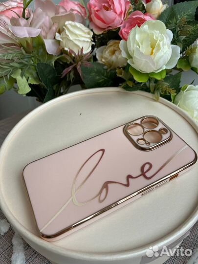 Чехол на iPhone 13 pro