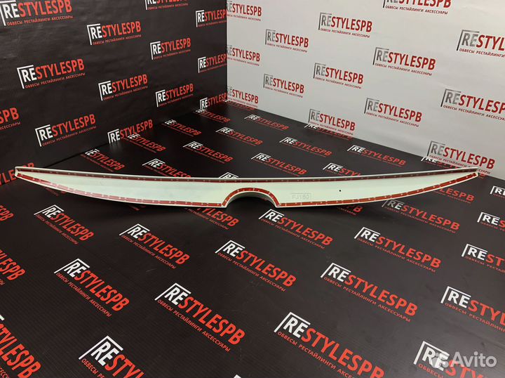 Спойлер Под стекло Land Cruiser Prado 150 Белый