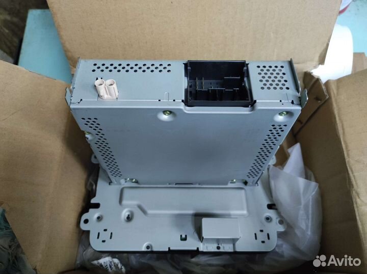 Штатная магнитола VW Tiguan L56VW2