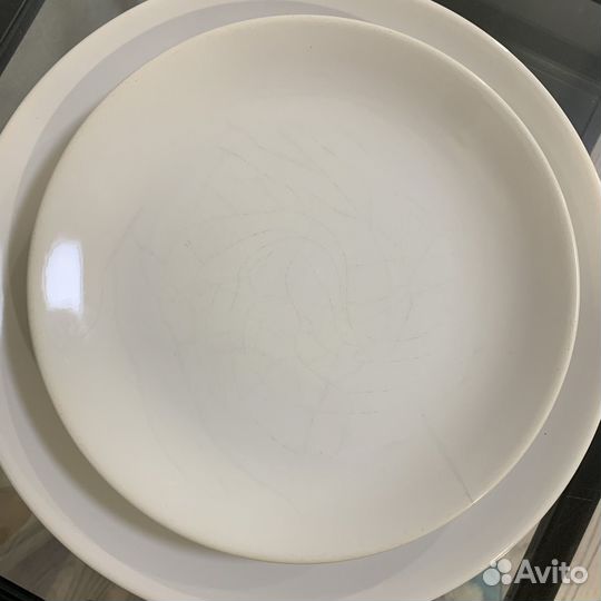 Тарелки IKEA Фэргрик белые