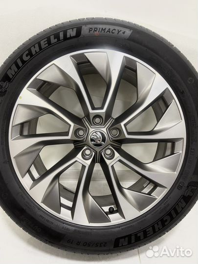 Новые Skoda Kodiaq 2022, Michelin 235/50 R19