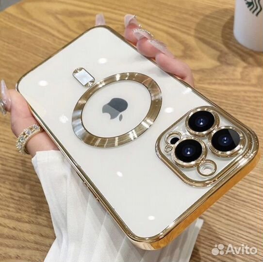 Чехол на iPhone 13 pro золотой MagSafe