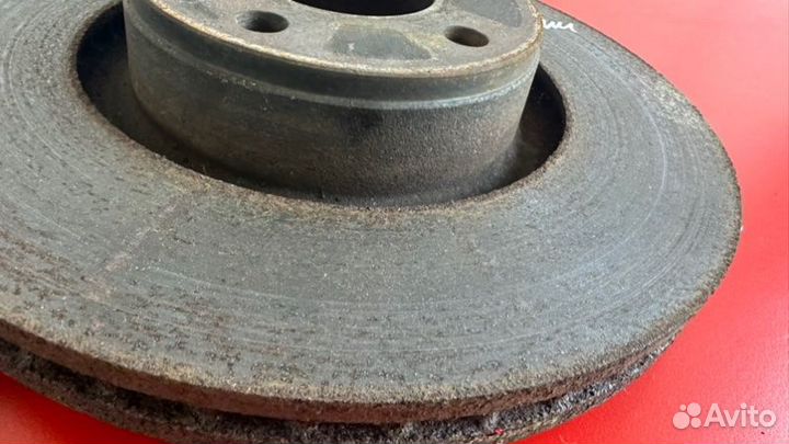 Диск тормозной передний Audi A6 C6 AUK 3.2 2008