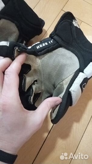 Краги хоккейные детские