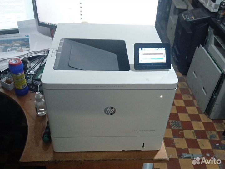 HP Color LaserJet Enterprise M553-555DNW