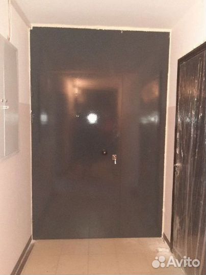 Стальная дверь на карман(тамбур) кладовка