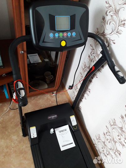Электрическая беговая дорожка VF-500