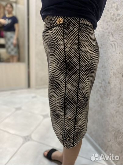 Продам жескую юбку