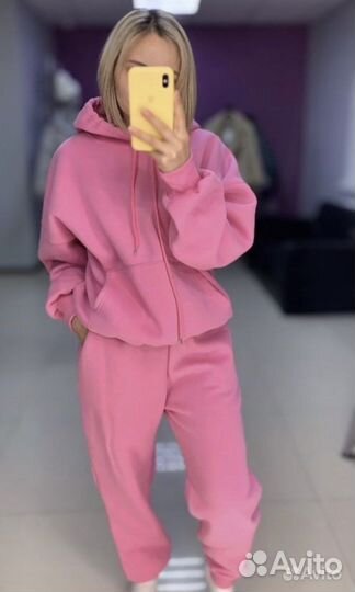 Костюм спортивный