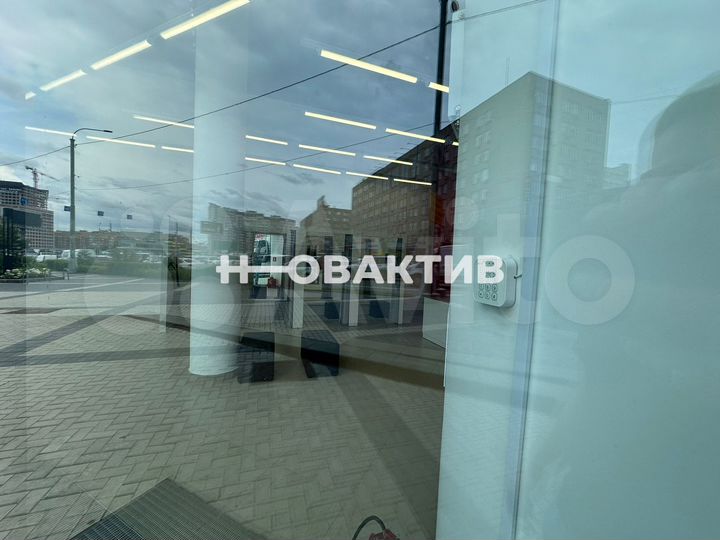 Продам торговое помещение, 69.5 м²