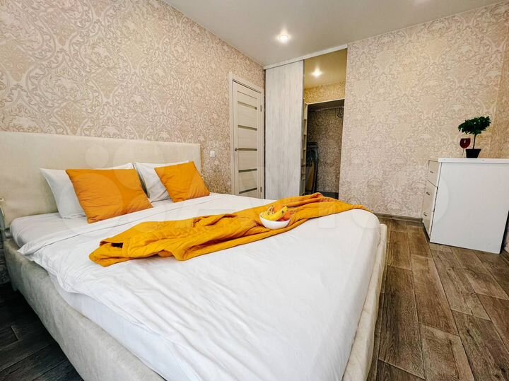 2-к. квартира, 56 м², 8/16 эт.