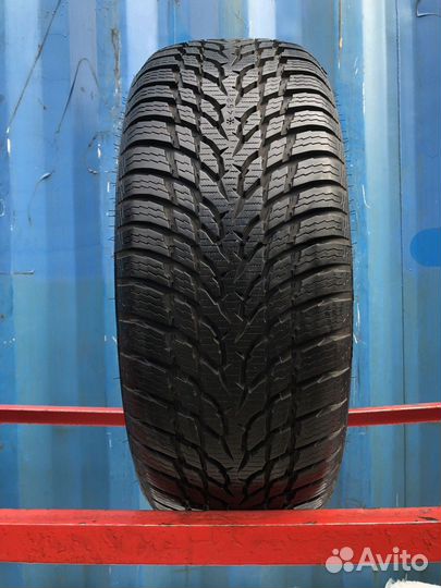 Nokian Tyres WR Snowproof 205/55 R16