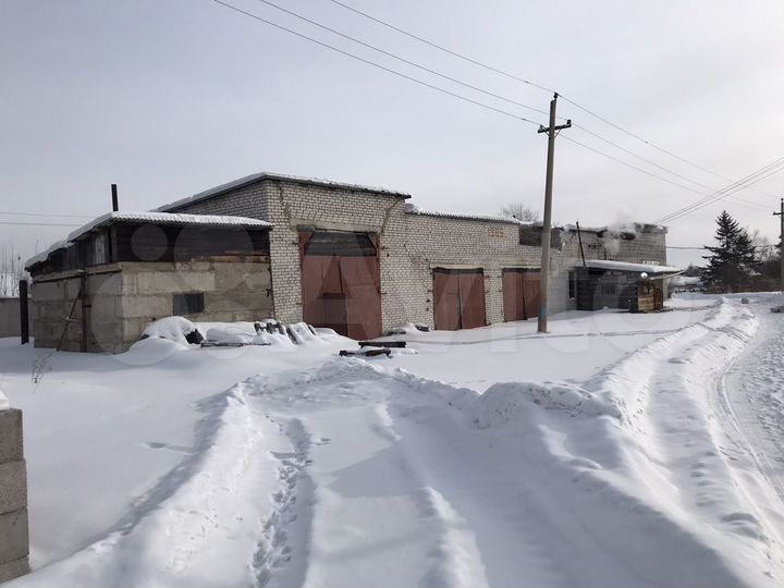 Гараж, > 30 м²