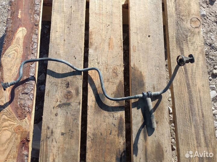 Трубка воздушная с клапаном фольцваген джетта 6