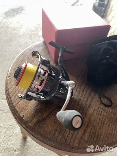 Катушка рыболовная stinger