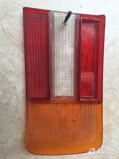 BMW 2002 Turbo (1973-1975) - задний фонарь