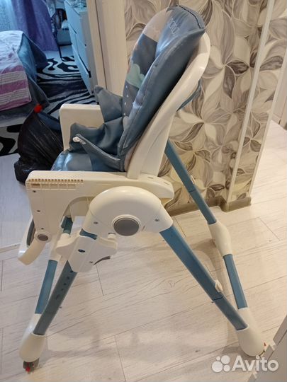 Детский стул для кормления