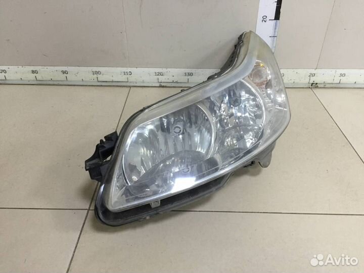 Фара левая Citroen C4 2005-2011