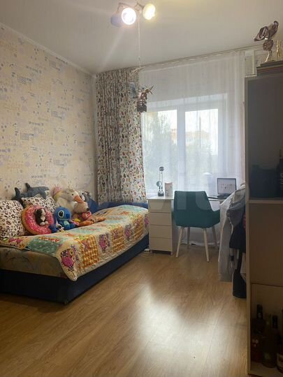 2-к. квартира, 63 м², 1/9 эт.