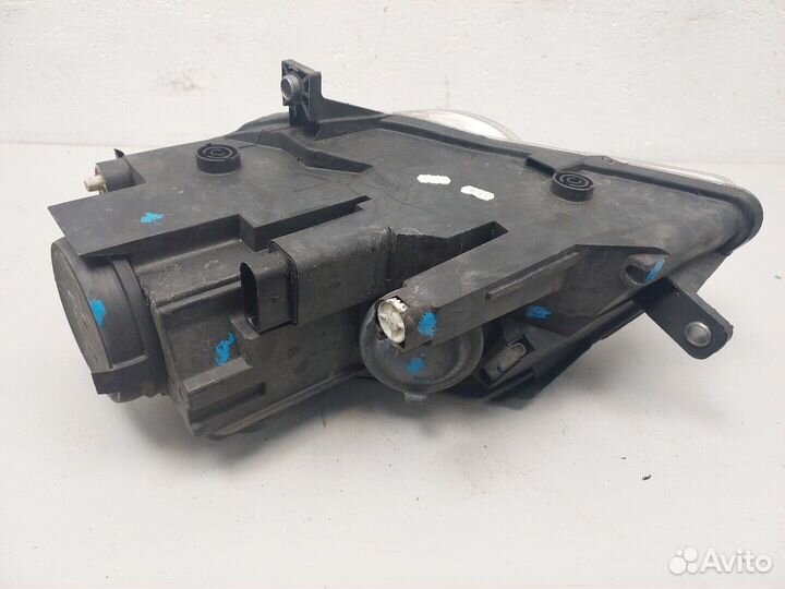 Фара (передняя) Volkswagen Passat 6, 2009