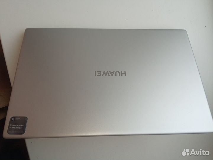 Ноутбук huawei matebook d15