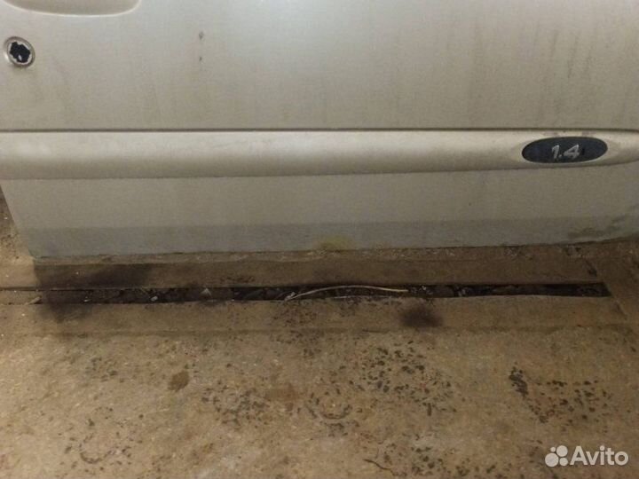 Дверь передняя правая Renault Symbol 2007