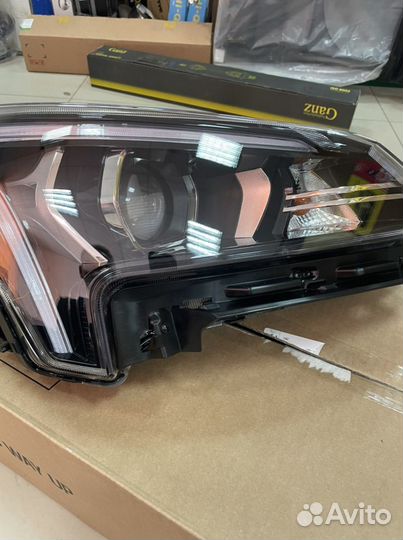 Фара передняя правая kia rio 4