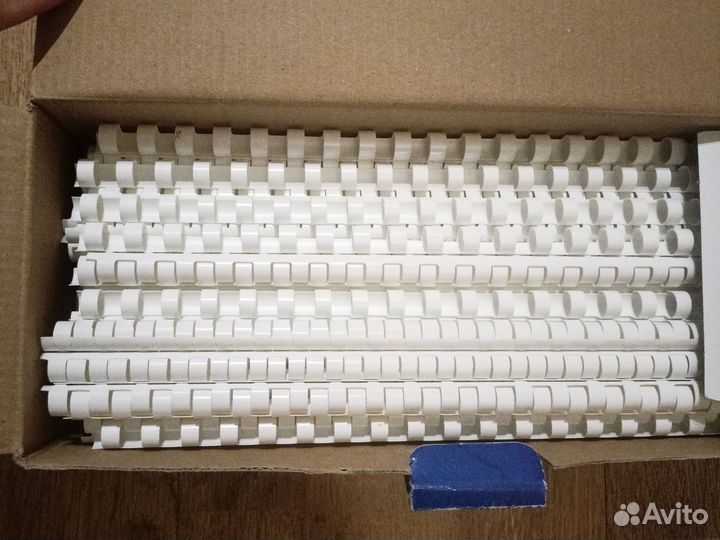 Пружины пластиковые для переплета 10 мм