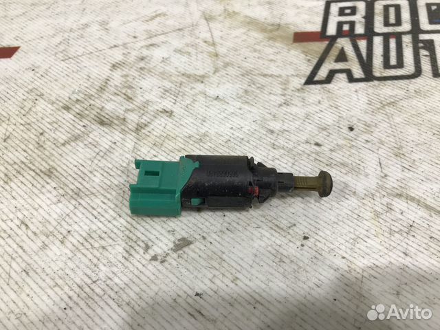 Датчик включения стопсигнала Citroen C4 453448