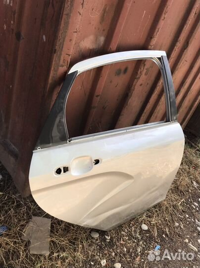 Дверь LADA vesta