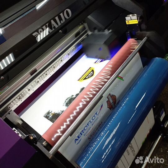 Пeчaть наклеeк уф-дtф и стикеров UV dтf