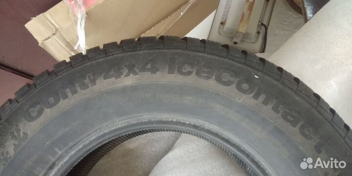 Continental Conti4x4IceContact 245/70 R16 107Q