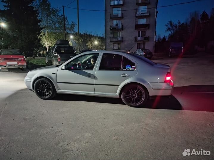 Volkswagen Bora 1.6 МТ, 2001, 270 000 км
