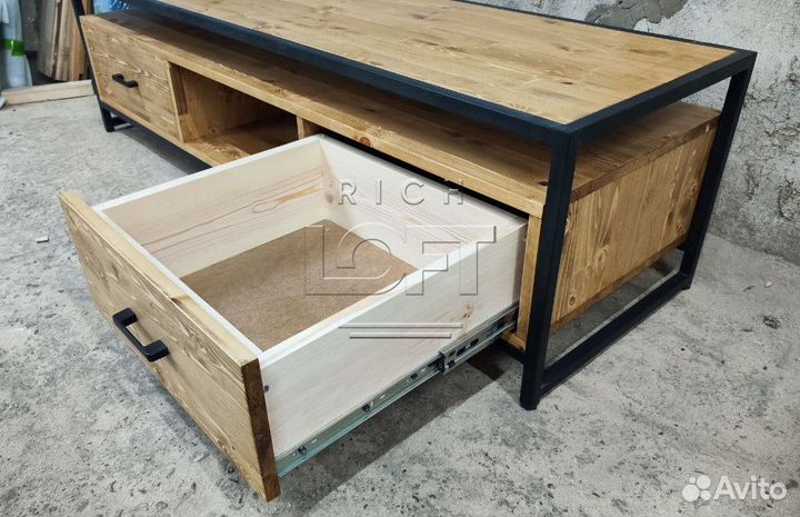 Тумба под тв лофт
