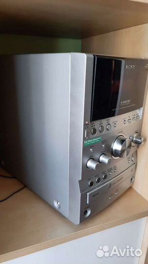 Музыкальный центр Sony на запчасти или ремонт