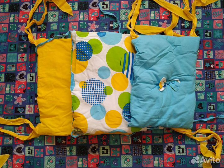 Бортики в кроватку